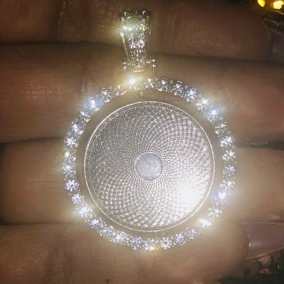 One of a kind beautiful hand made custom rotating memory pendant charm huge sale - Picture 7 of 11